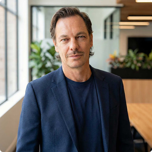 Photo of Rob Morrison